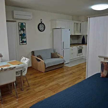 ателие - удобство, комфорт, сигурност и безплатно паркомясто Appartement